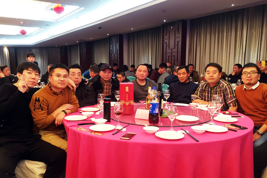 贏戰(zhàn)豬年、共創(chuàng)輝煌--山美股份隆重舉行2018年度表彰大會暨2019迎新年會